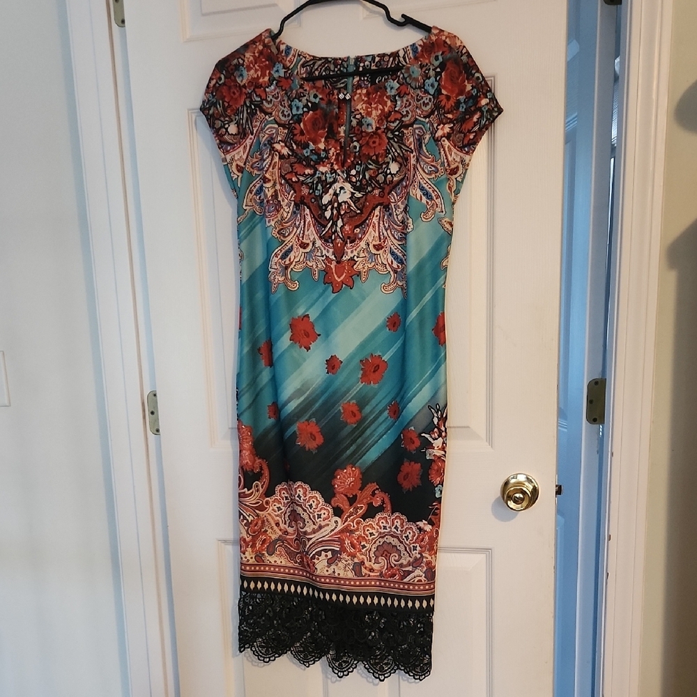 ECI New York Cocktail/Midi Dress